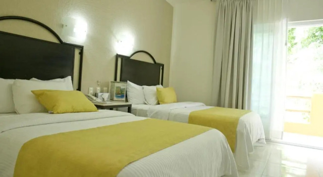 Camera quadrupla Standard con balcone Hotel Chablis Palenque