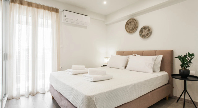 2bdr Athens Riviera Sea View Apartment by The Olon, Забронировать Апартаменты/квартира Апартаменты Афины, рядом с Glyfada shopping centre, Апартаменты/квартира
