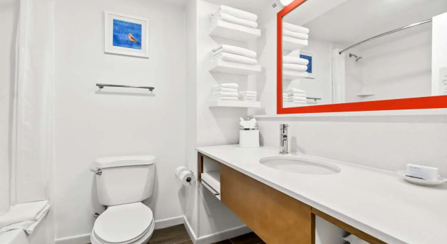Четырёхместный номер Standard Hampton Inn Jonesboro