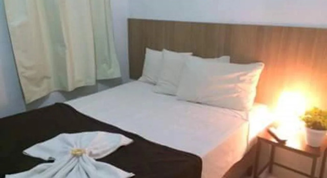 Hotel Biz a 8 minutos do Brás, a 15 minutos da 25 de março e a 8 minutos do Bom retiro, Забронировать Отель Bom Retiro Сан-Пауло, рядом с Армения