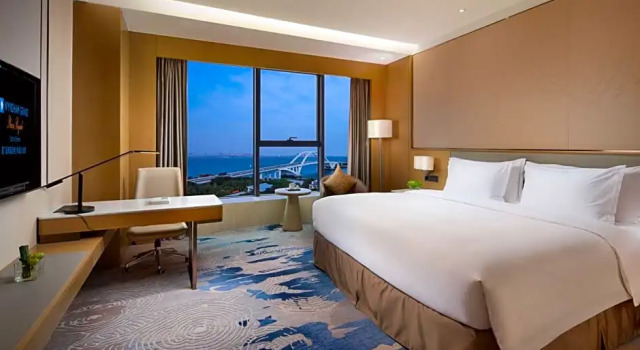 Номер Standard с видом на море Wyndham Grand Plaza Royale Yuzhou Xiamen Wuyuan Bay
