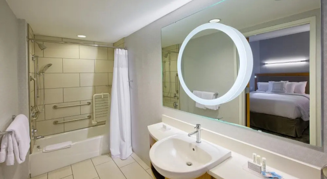 Люкс SpringHill Suites by Marriott Wilmington Wrightsville Beach