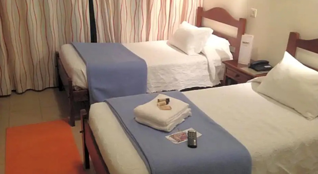 Standardní Dvoulůžkový s manželskou postelí pokoj s balkonem Ribeiro Hotel