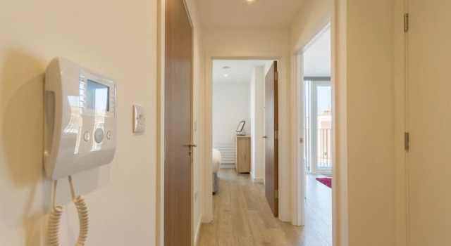NEW Bright 1BD Flat in the Heart Tooting Broadway