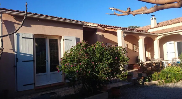 Апартаменты Joli villa que du bonheur