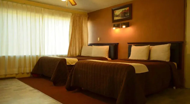 Четырёхместный номер Standard Hotel Flamingo Kristal