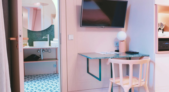 Redstone Boutique Hotel, Забронировать Бутик-отель Отели в центре Центра, в центре