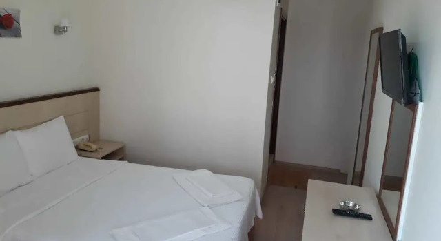 Ayhan Otel