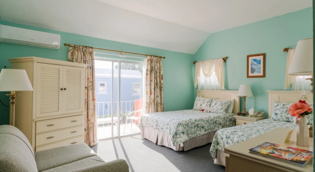 Dawkins Manor Hotel