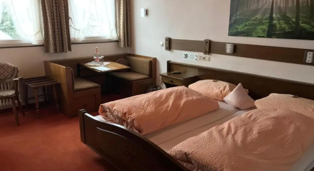 Трёхместный номер Standard Hotel Zartenbach