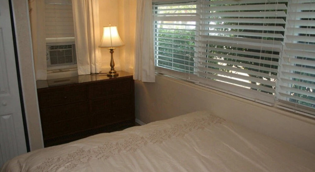 Bay Mar Bungalow 1 in Fort Myers Beach