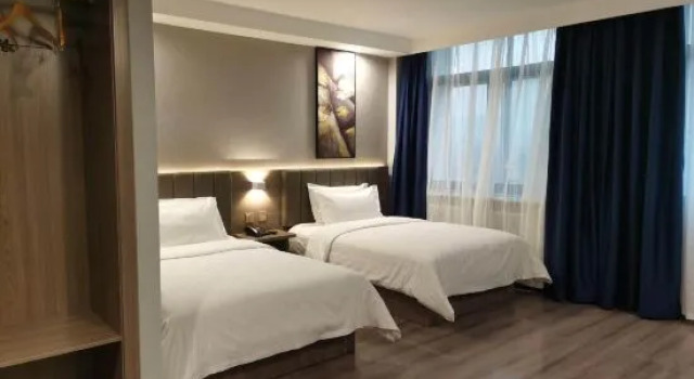 Люкс Standard 7Days Inn Heze Huanghe Road