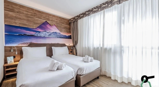 Hotiday Chalet Sestriere Vialattea, Prenota Chalet Ville a Sestriere, Villa