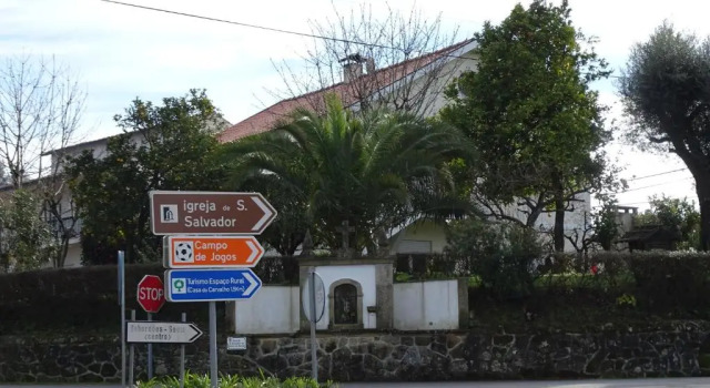 Casa do Carvalho - Ponte de Lima, Забронировать Отель Отели Понте-де-Лима с бассейном, Бассейн