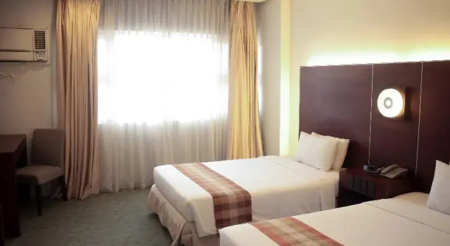 Четырёхместный номер Deluxe Casablanca Suites Near Airport