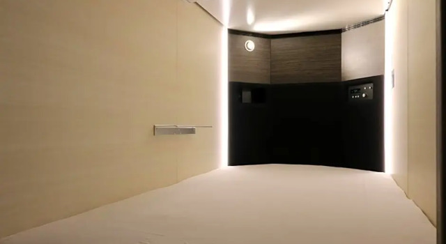 Cabin & Capsule Hotel J-SHIP Osaka Namba - Vacation STAY 24728v