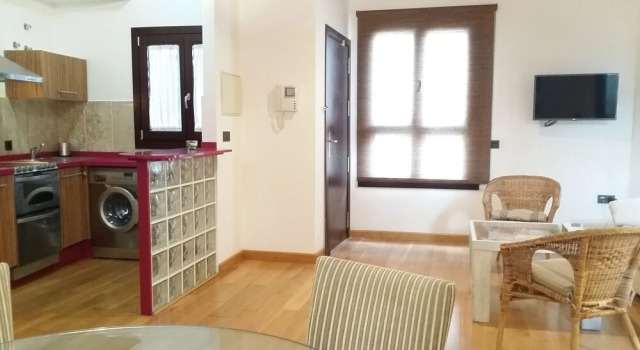 Carretería Premium by Caleta Homes, Забронировать Отель Отели Малаги 4 звезды, рядом с Музей Кармен Тиссен, 4*