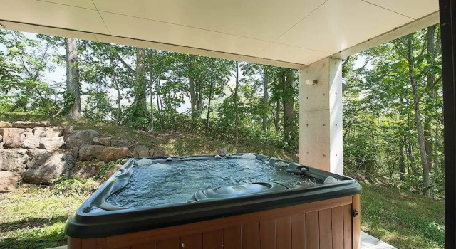 The Glasshouse