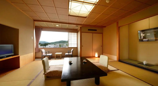 Номер Deluxe Senkeien Tsukioka Hotel