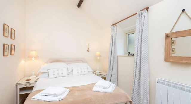 Calf Pen - Tranquil 2-bedroom Holiday Cottage, Varaa Lomakoti Mökit kohteessa Merseyside, Mökki
