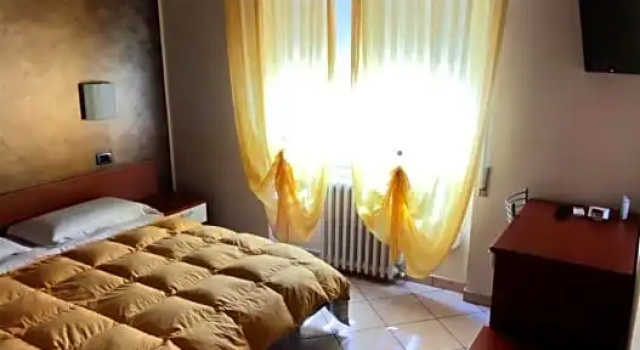 Трёхместный номер Standard Hotel Emiliana