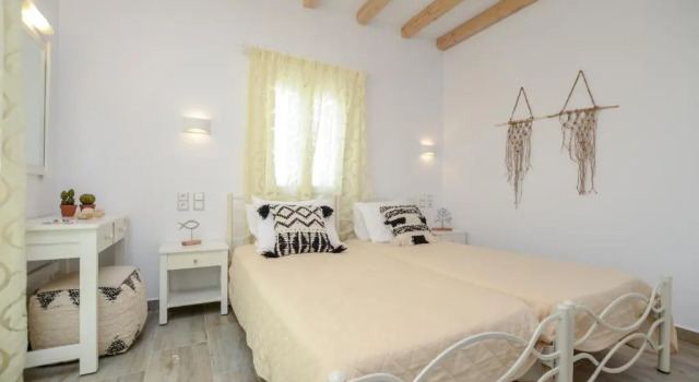 Апартаменты с 2 комнатами Birikos Hotel & Suites