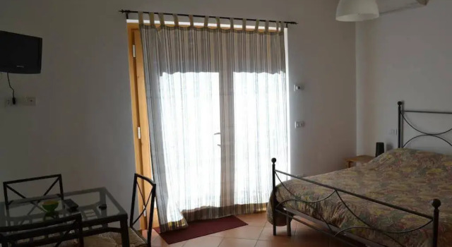 B&B Giramondo, Забронировать Отель Бергамо Bergamo Province