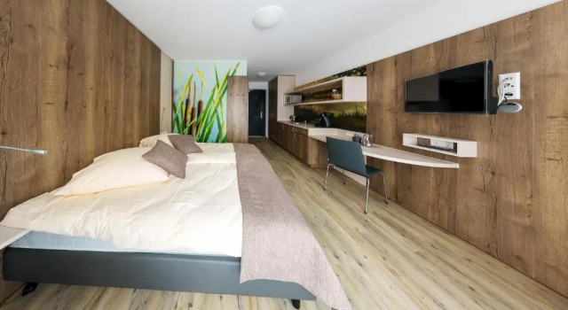 Boarding & HOUSE T24, Забронировать Отель Бад-Вурцах Альгой, рядом с Церковь Готтесберг