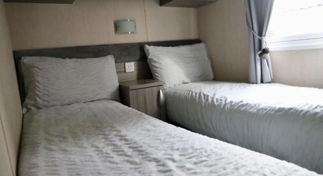 Silver Birch Retreat - Percy Woods Country Retreat With 18 HOLE FREE GOLF, Varaa Hotelli Swarland Northumberland