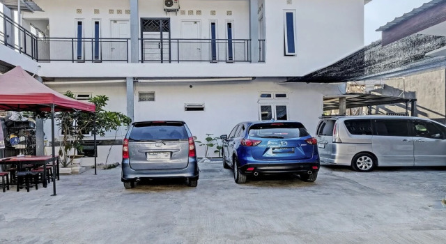 Capital O 92963 Global House Syariah