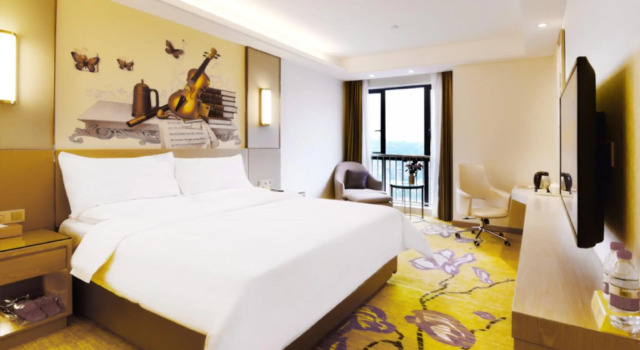 Люкс Deluxe Vienna International Hotel Changsha Lu Gu Branch