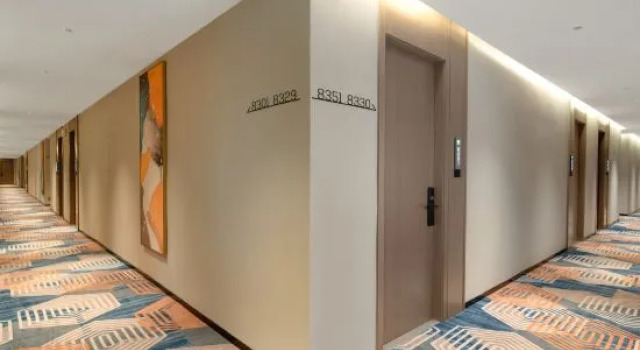 GuangzhouYuexiu Taojin Metro Station ECHIC Hotel, Boek Hotel Hotels in Guangdong met parkeren, Parkeren