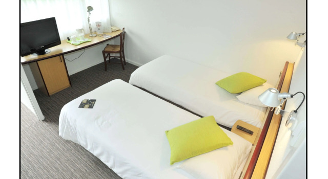 Двухместный номер Standard Kyriad Chalons En Champagne - Saint Martin