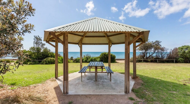 DROMANA Walk to Beach & Shops. Table Tennis + Netflix, Rezervasyon Otel Dromana Mornington Peninsula