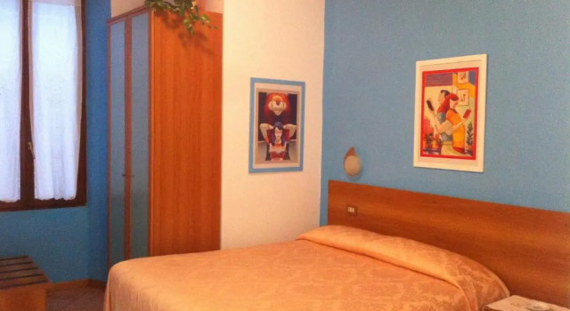 Bed & Breakfast Al Marinaio, Забронировать Отель Отели озера Гарды с парковкой, Парковка