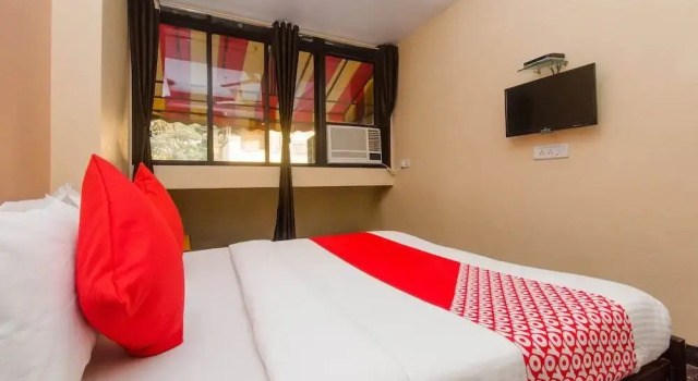 Hotel Shubham by OYO Rooms, Забронировать Отель Отели штата Махараштры 3 звезды, 3*