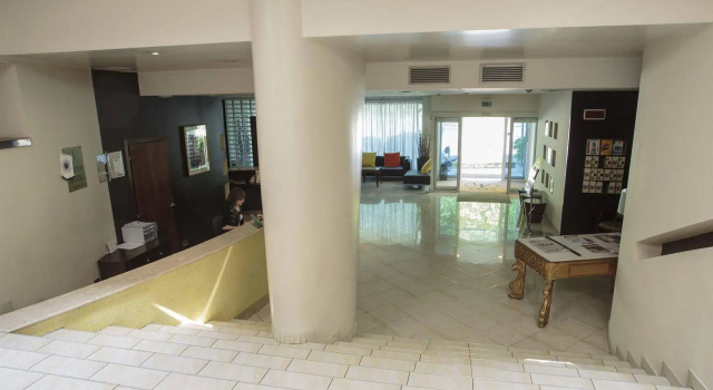 Aston Hotel