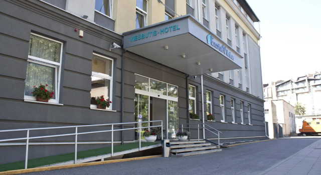 Ecotel, Забронировать Отель Отели Вильнюса с завтраком, рядом с Костел Святой Анны, Завтраки