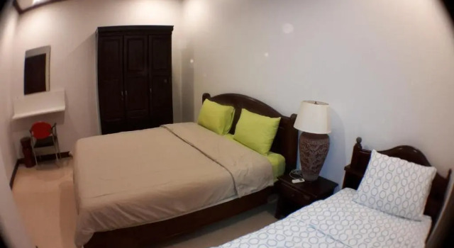 Peony Villa, 3 Bedroom Beachfront Pool Villa