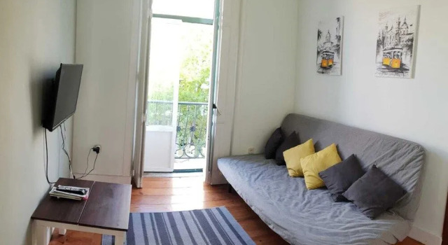 Cosy and Traditional Portuguese Apartment