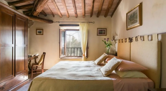Agriturismo Il Castagnolino, Забронировать Фермерский дом Фермерские дома Сан-Джиминьяно, Фермерский дом