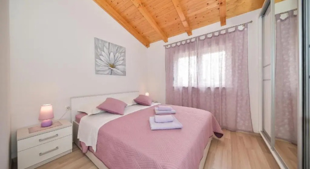 Holiday House IRENA 1, Забронировать Апартаменты/квартира Отели в центре Поседарье, в центре
