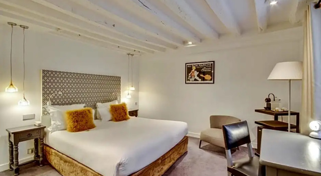 Номер Prestige Hôtel Sèvres Saint Germain
