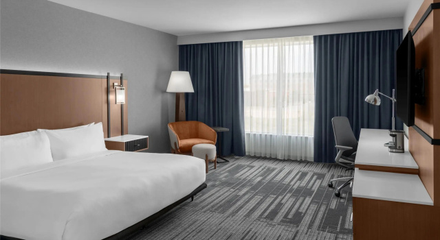 Двухместный номер Standard Doubletree By Hilton Midland West Loop I-250