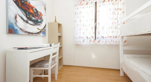 Amazing Home in Brodarica With Wifi and 3 Bedrooms