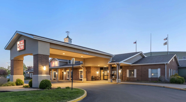 Best Western Plus Steeplegate Inn, Rezerwuj Hotel Hotele SPA w Quad Cities, SPA