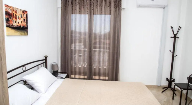 Двухместный номер Standard с балконом Nikolakakis Rooms Lavrio