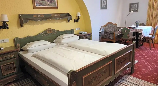 Номер Standard Hotel Tilman Riemenschneider by ANS