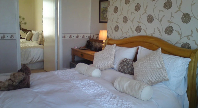 Min y Don Guest House 5 Gold