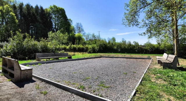 Вилла Holiday cottage 28p on the banks in Durbuy